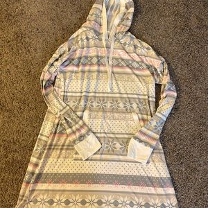 night gown from vera wang, small, pink white brown and gray